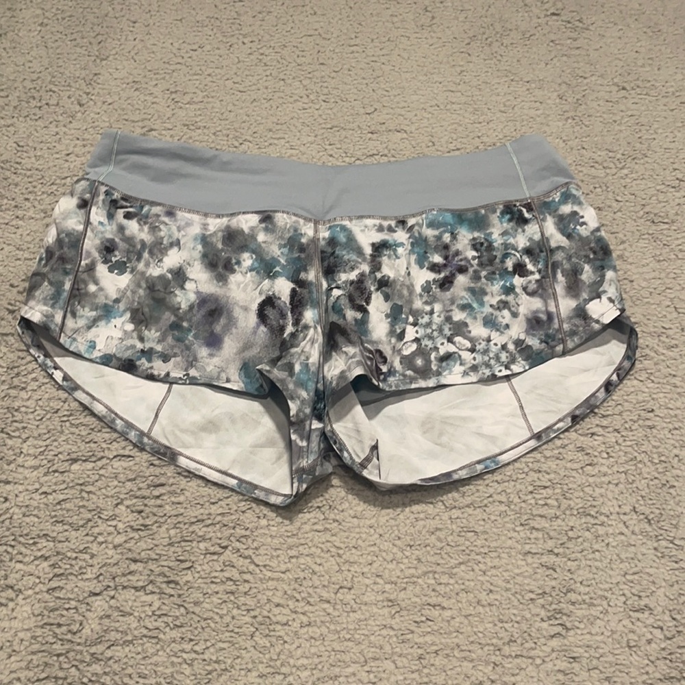 Lululemon speed up shorts 3" size 12